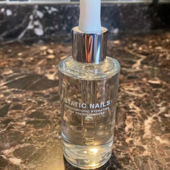 ❌NOT FOR SALE❌ Static Nails 100% Non-Toxic, Odorless Polish & Pop-On Remover - Picture 3 of 3